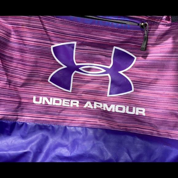 Purple Under Armour gym bag. - Picture 2 of 8